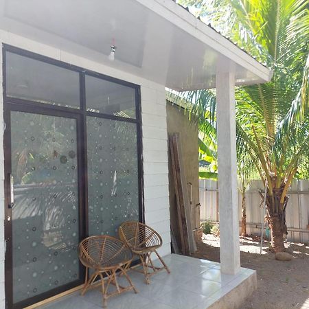Kondo Villa Labuhan Pandan Esterno foto