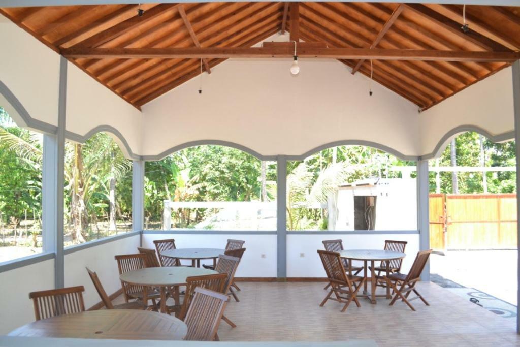 Kondo Villa Labuhan Pandan Esterno foto